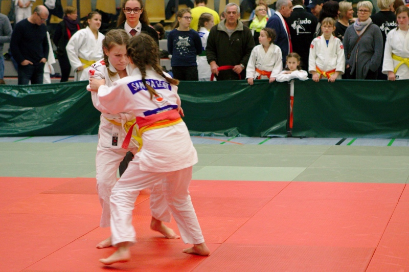 Stahl20200023
